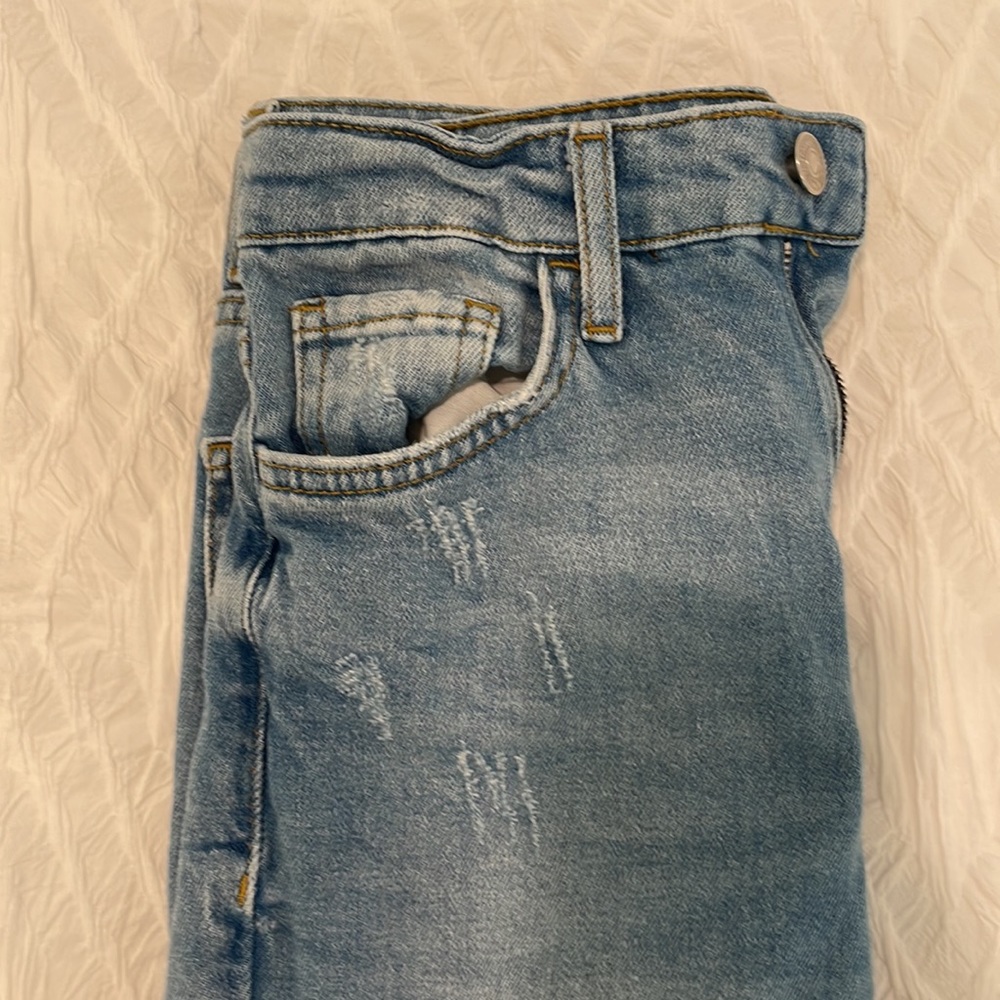 Jeans - Picture 2 of 6